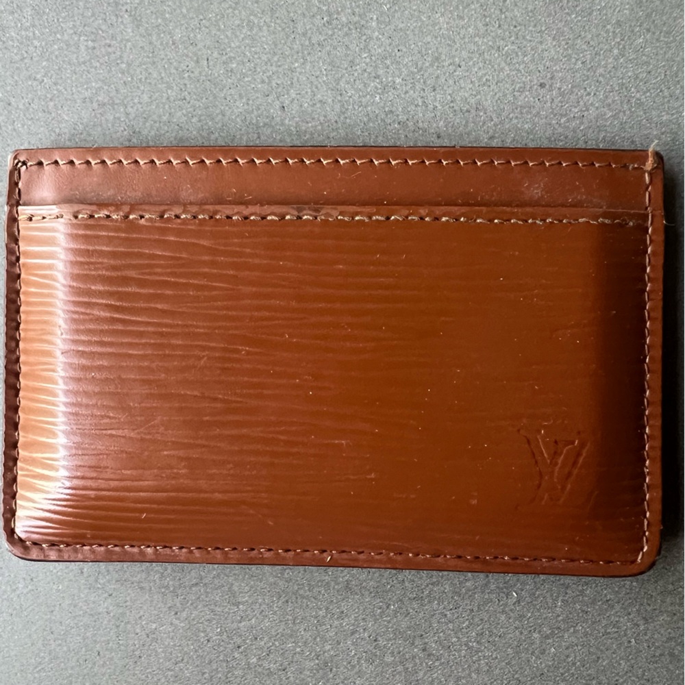 Louis Vuitton epi leather card holder.
